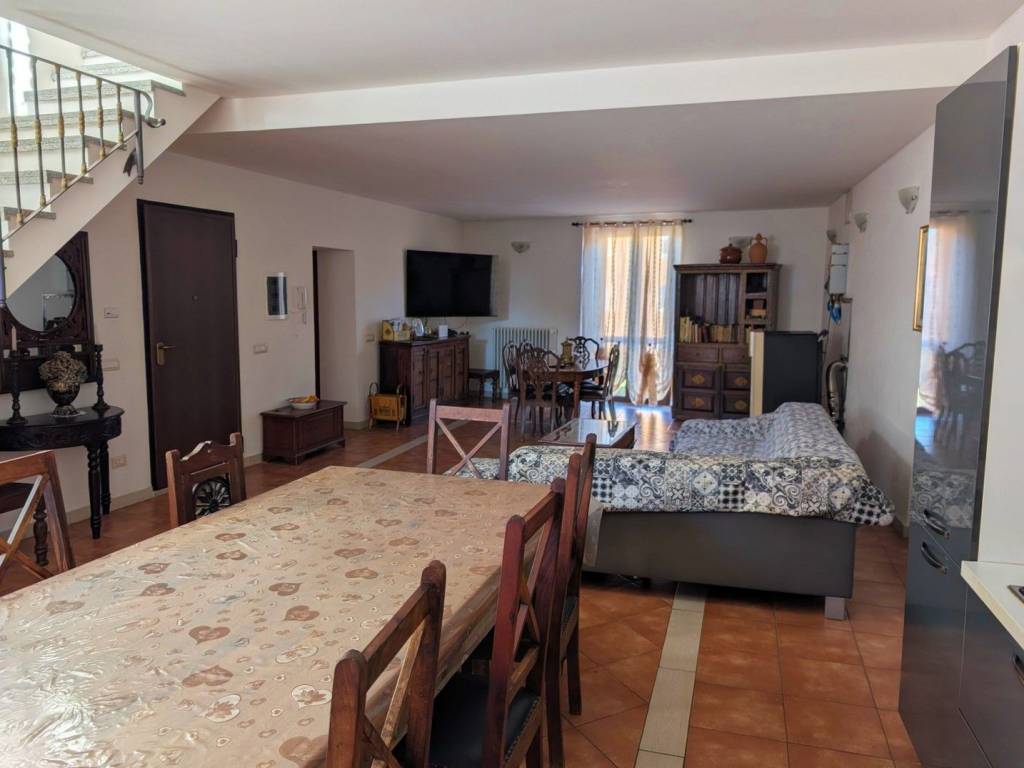 Casa indipendente a Arcisate in Via Giuseppe Verdi, 5 - Foto 2