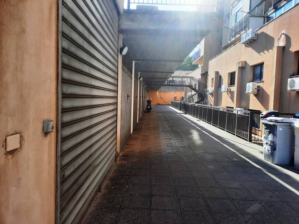 Box / garage a Palermo in Via Danimarca, 40 - Foto 2