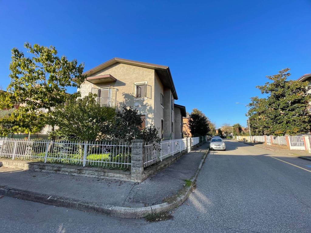 Appartamento a Piacenza in Via Giannantonio Perreau, 68 - Foto 2