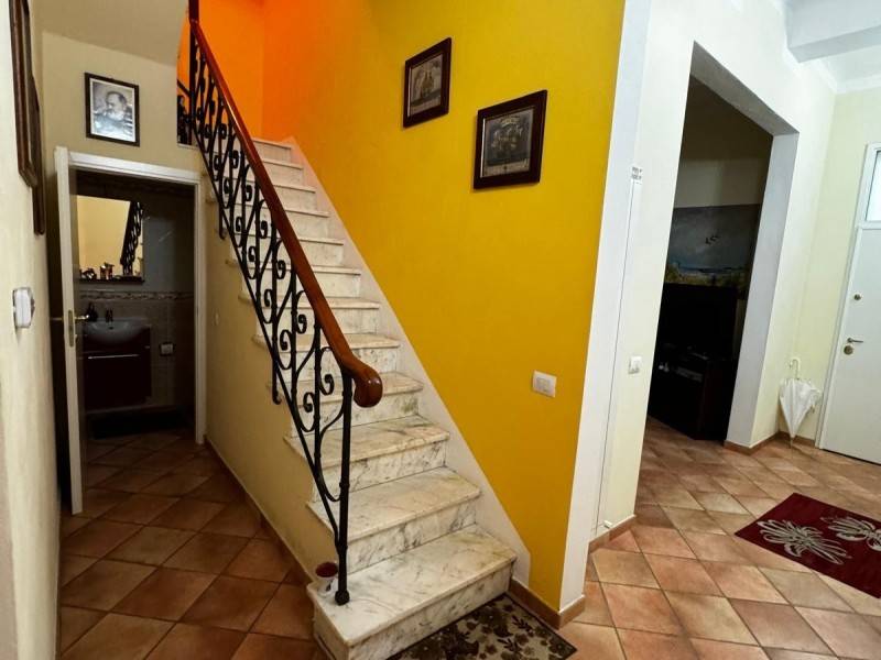 Villa a Viareggio in Via Felice Cavallotti - Foto 2