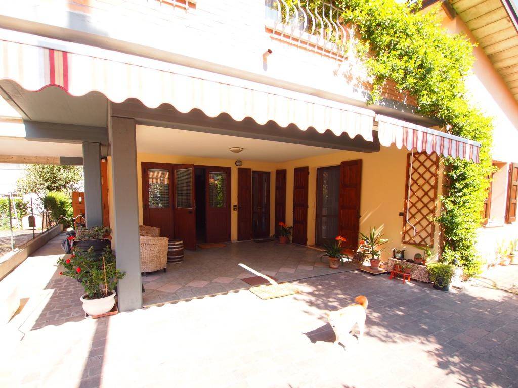 Villa a Bibbiano in Via Gian Battista Venturi - Foto 2
