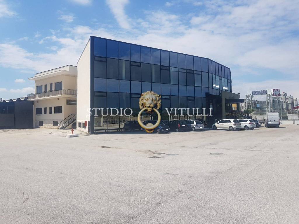 Immobile a Bari in Strada Statale 16 Sud - Foto 2