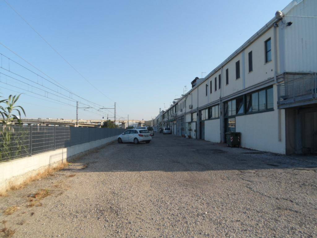 Immobile a San benedetto del tronto in Via Pomezia - Foto 3