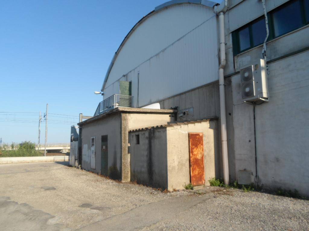 Immobile a San benedetto del tronto in Via Pomezia - Foto 4