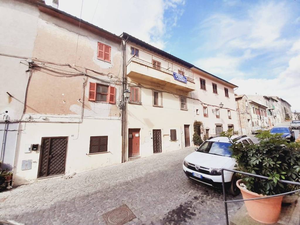 Appartamento a Monte romano - Foto 2