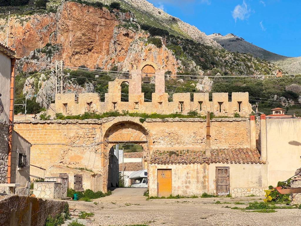 Rustico / casale a Castellammare del golfo in Contrada Castello di Badia - Foto 2