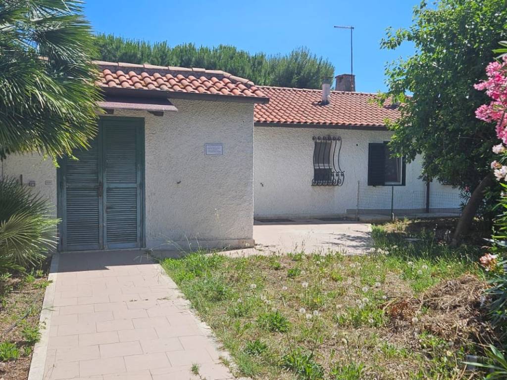 Villa a Porto recanati in Viale Cristoforo Colombo - Foto 2