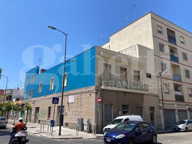 Casa indipendente a Brindisi in via Imperatore Augusto, 3 - Foto 2