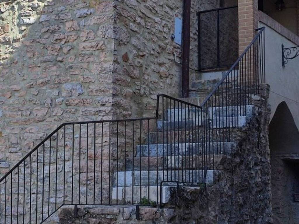 Casa indipendente a Acquasparta in Strada Regionale Spoletina - Foto 5