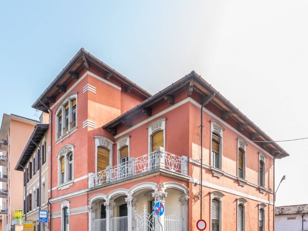 Villa a Udine in Via Giovanni Micesio, 35 - Foto 2