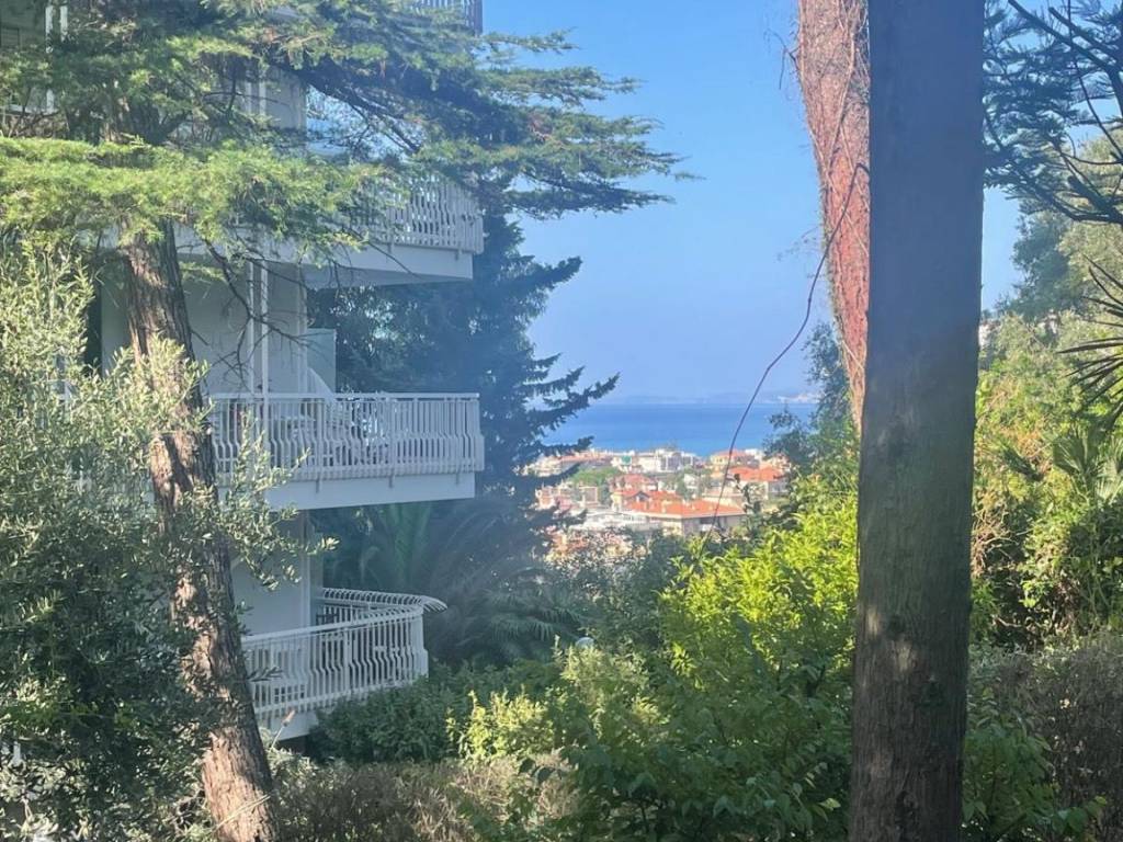 Appartamento a Bordighera in Via Virgilio - Foto 3