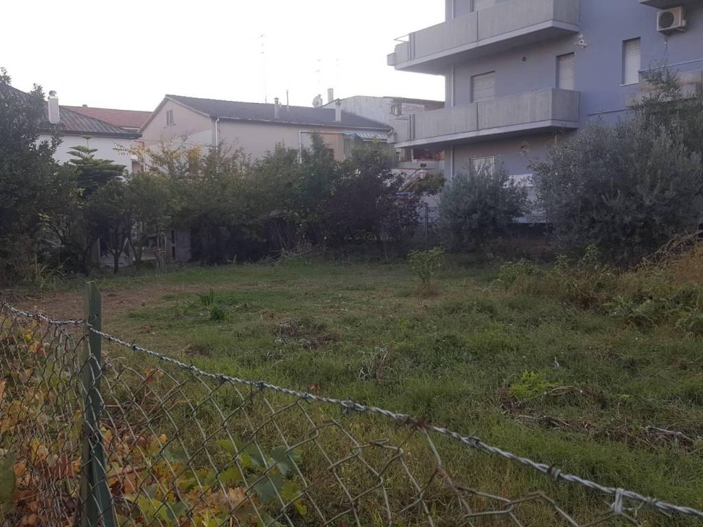 Terreno a Martinsicuro in Via Fabio Filzi - Foto 3