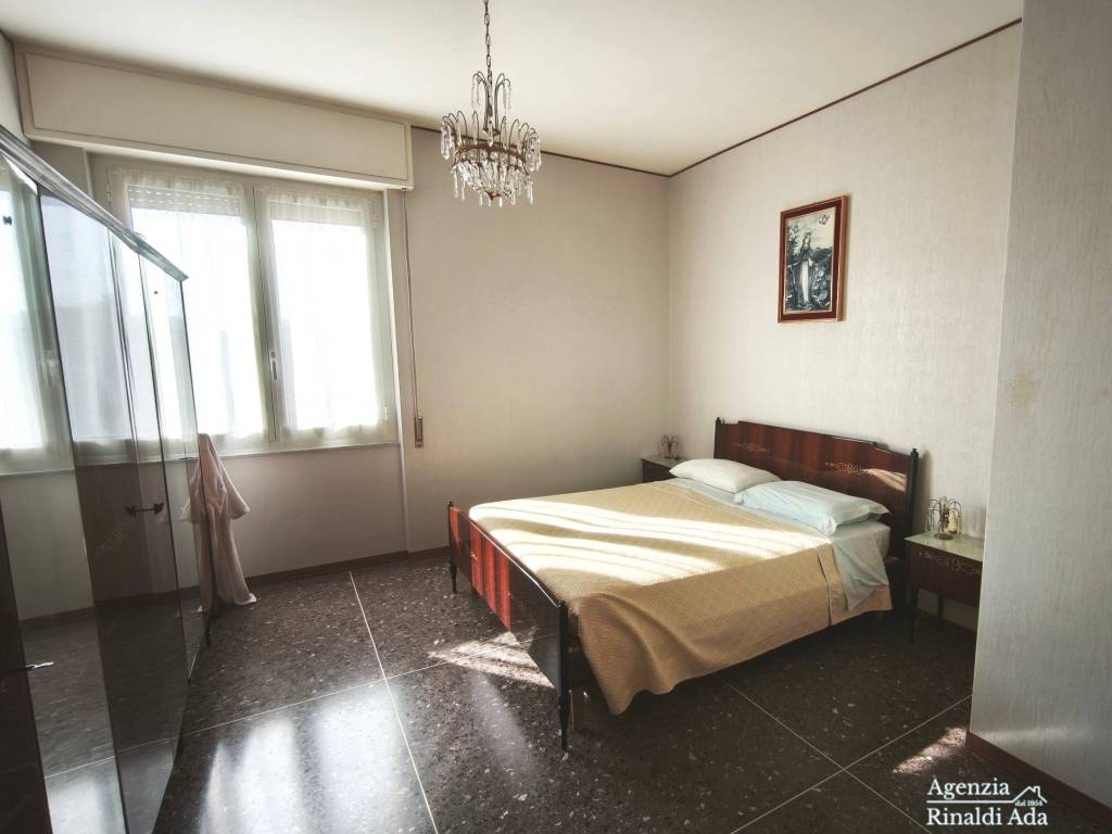 Attico / mansarda a Albissola marina in Piazza Arturo Toscanini - Foto 5