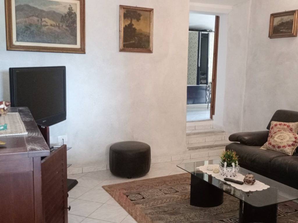 Appartamento a Torpè in Ludovico ariosto - Foto 4