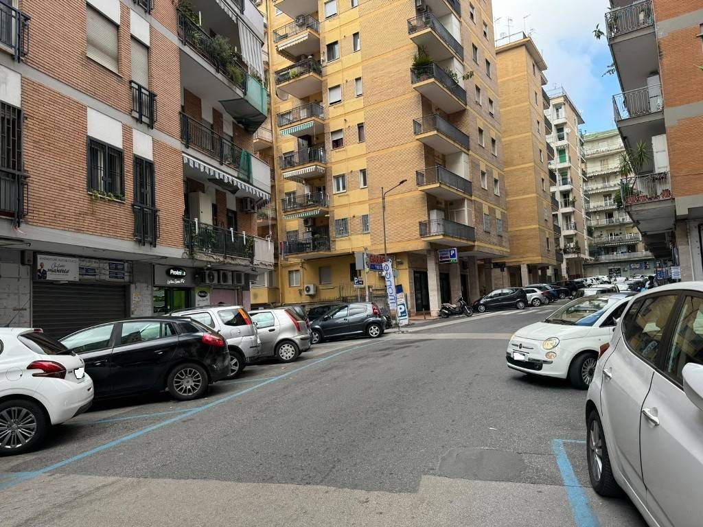 Appartamento a Napoli in Via Sigmund Freud - Foto 3