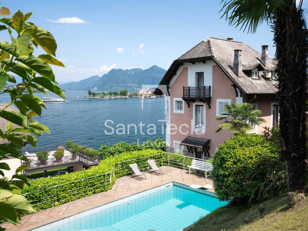 Villa a Baveno in Strada Statale del Sempione, 30 - Foto 3