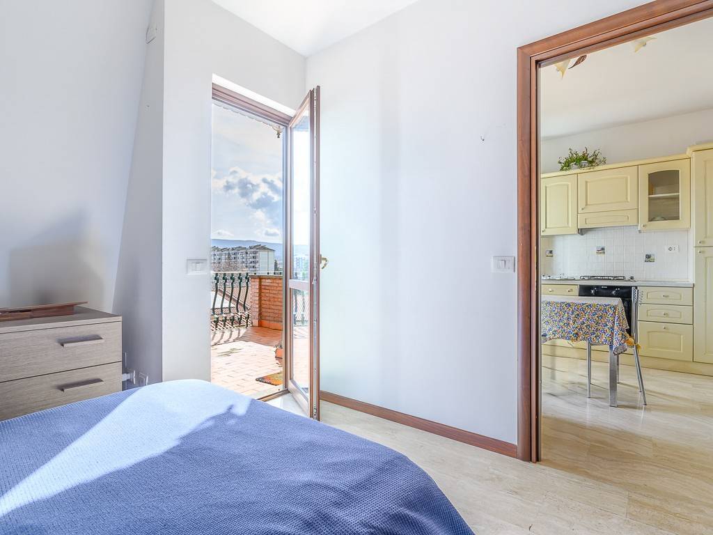 Appartamento a Viterbo in Via Cava di Gorga - Foto 4