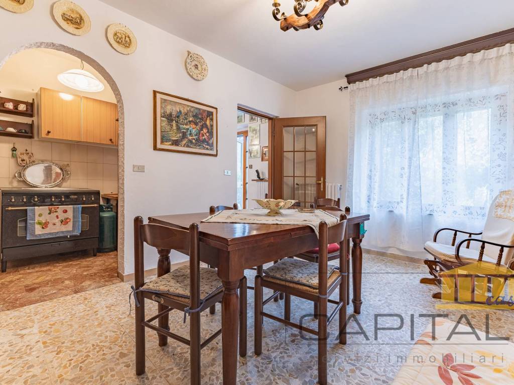 Villa a Vagli sotto in Via Selvano - Foto 5