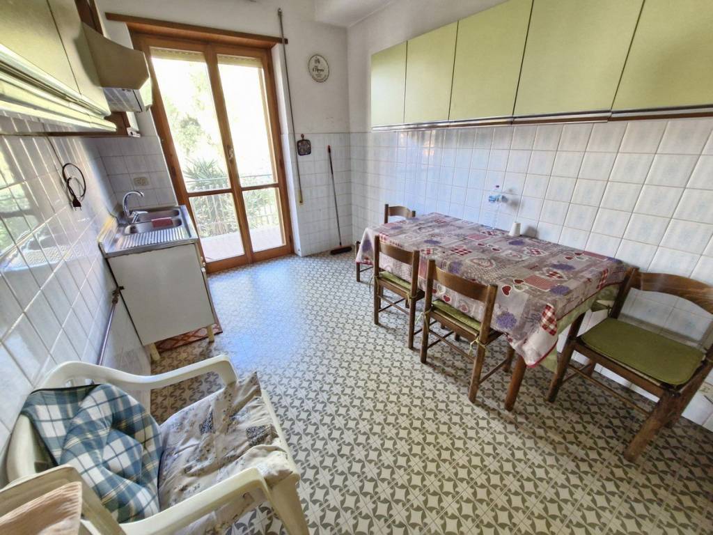 Appartamento a Latina in Viale dei Volsci, 117 - Foto 5