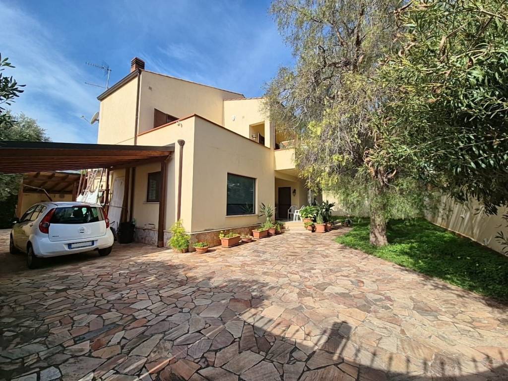 Villa a Palermo in Via Agenore, 8 - Foto 2