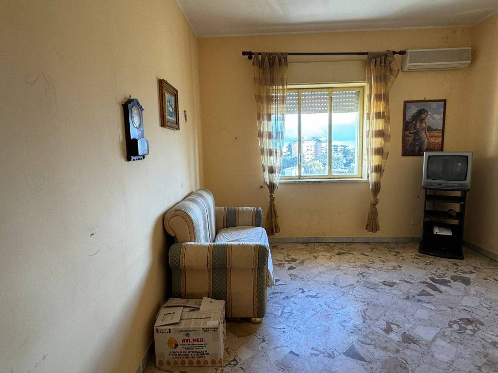 Appartamento a Caltanissetta in Via Malta, 115 - Foto 4