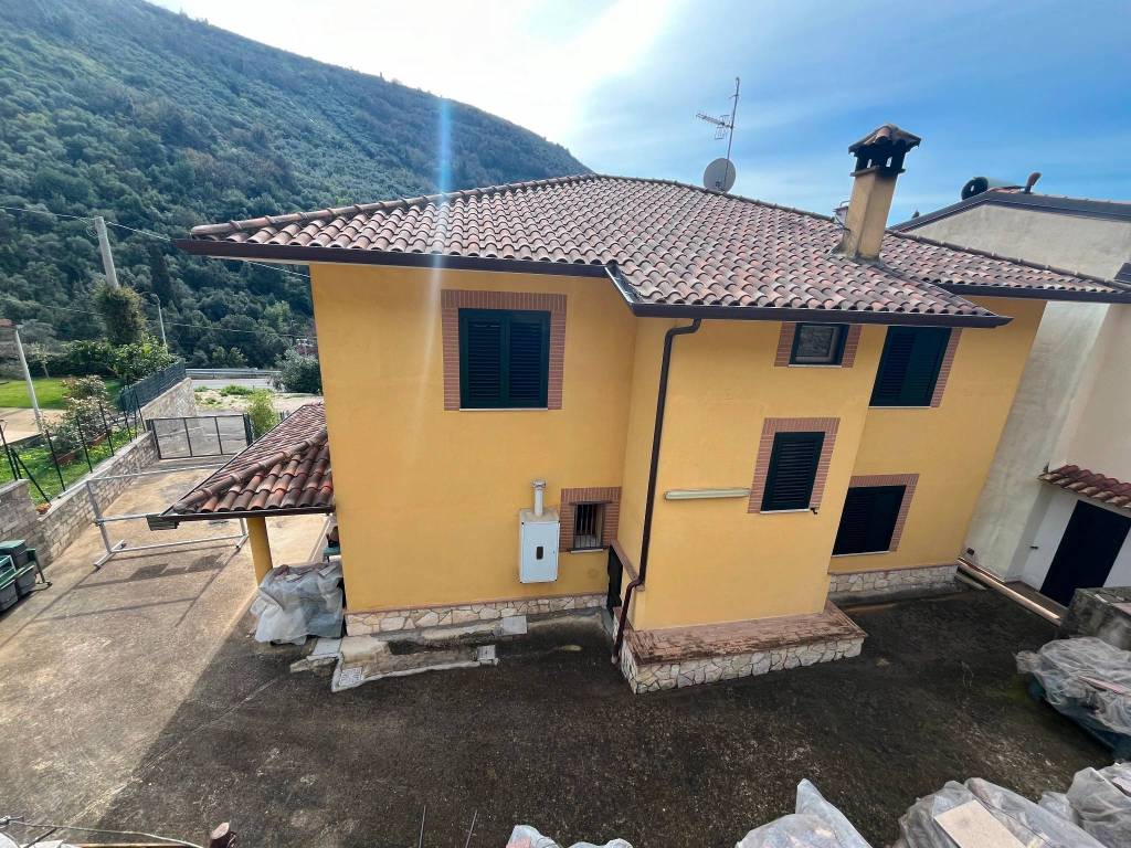 Villa a Fondi in Provinciale per Lenola - Foto 4