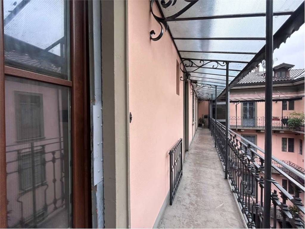 Appartamento a Como in Viale Geno - Foto 5