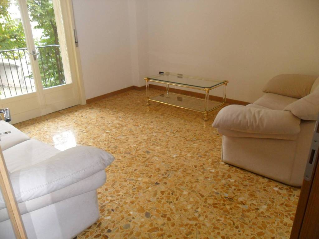 Appartamento a Parma in Via Pontremoli - Foto 4