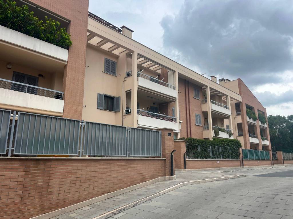 Appartamento a Roma in Via Appia Nuova, 797 - Foto 3