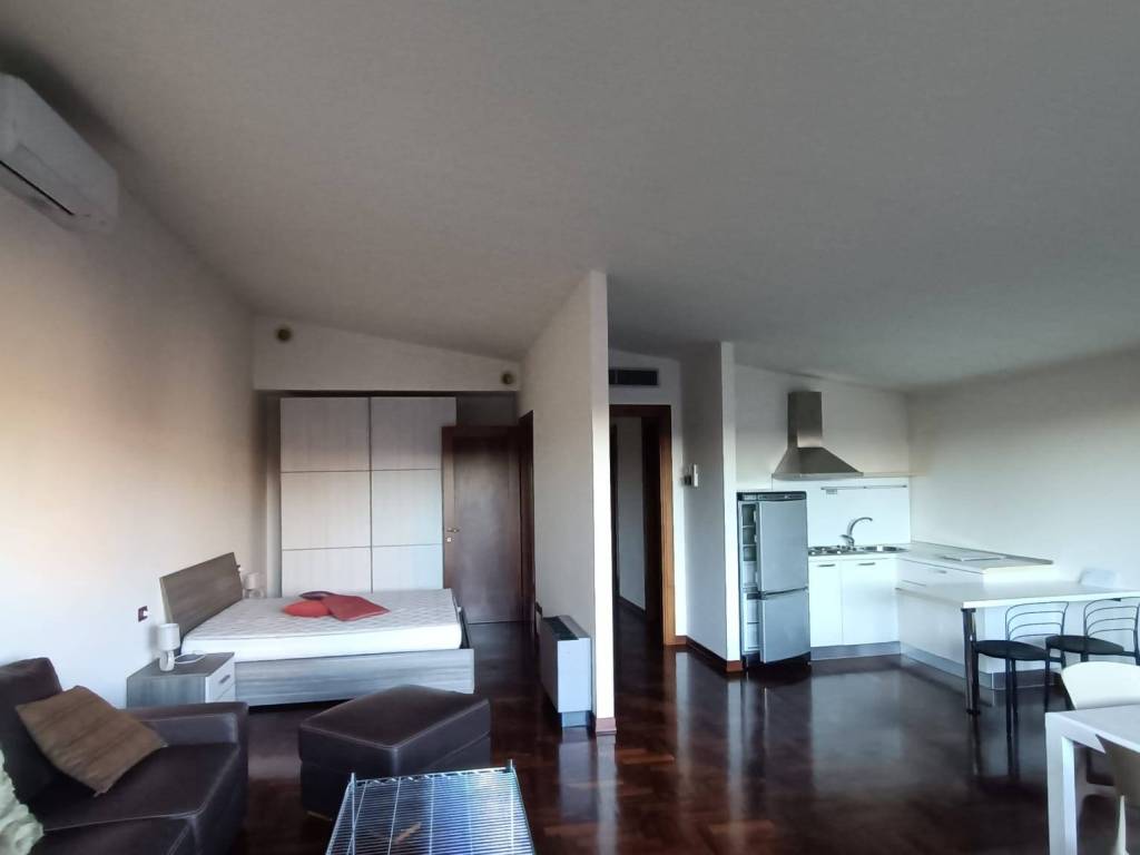 Appartamento a Cremona in Corso Campi - Foto 4