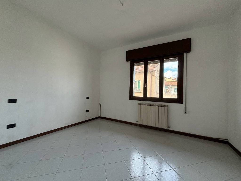 Appartamento a Taglio di po in Via Romea - Foto 4