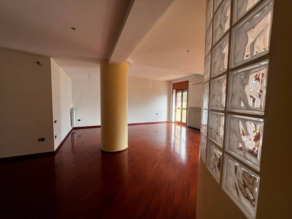 Appartamento a Salerno in Via Salvatore Calenda, 166 - Foto 4