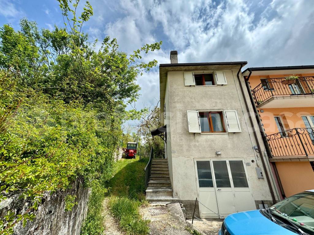 Casa indipendente a Ateleta in Via Sferracavallo - Foto 2