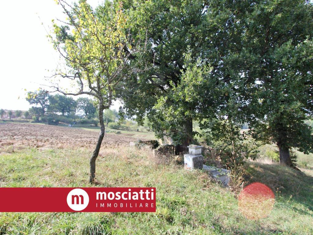 Casa indipendente a Matelica in Via Peschiera - Foto 2