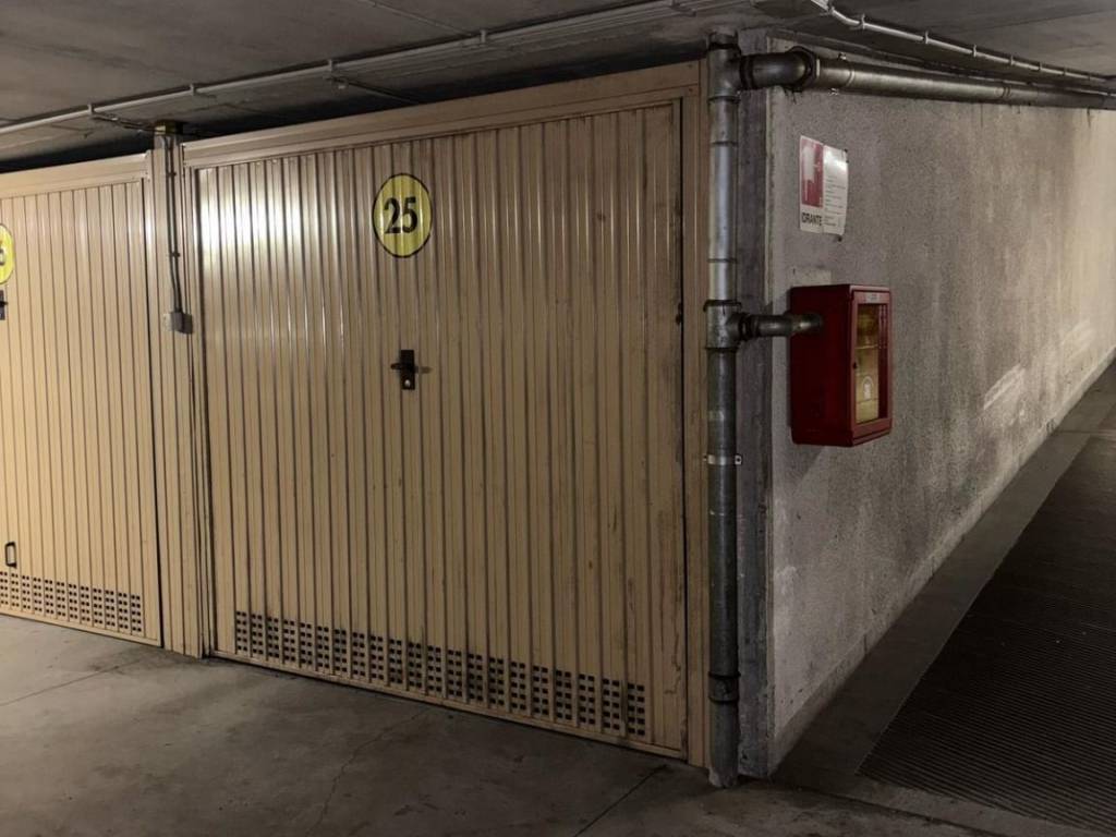 Box / garage a Trieste in Via Silvio Pellico - Foto 3