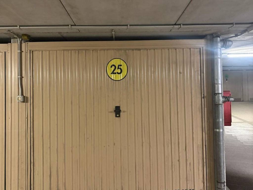 Box / garage a Trieste in Via Silvio Pellico - Foto 4