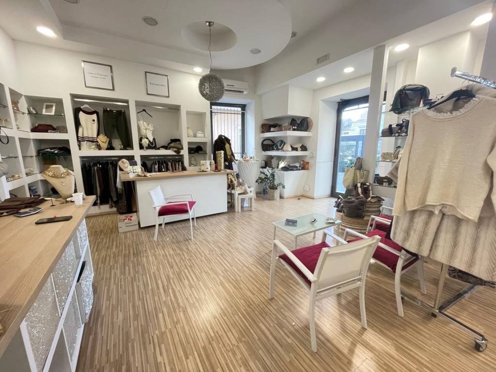 Immobile a Belpasso in PIAZZA STELLA ARAGONA - Foto 2