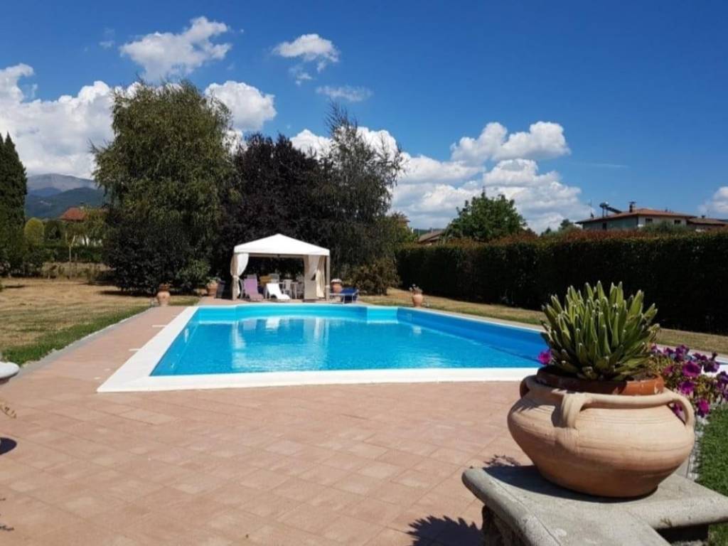 Villa a Barga in Via Sacro Cuore, 2 - Foto 4