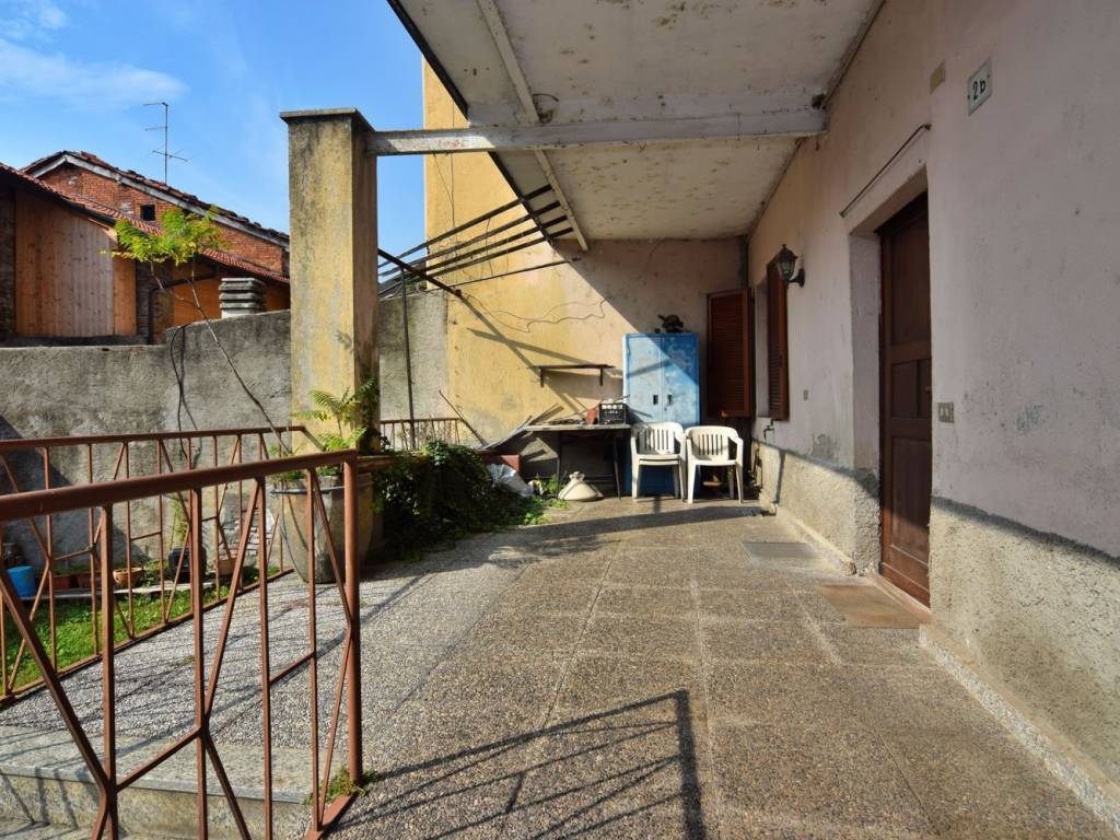 Casa indipendente a Biandronno in Roma s.n.c - Foto 3
