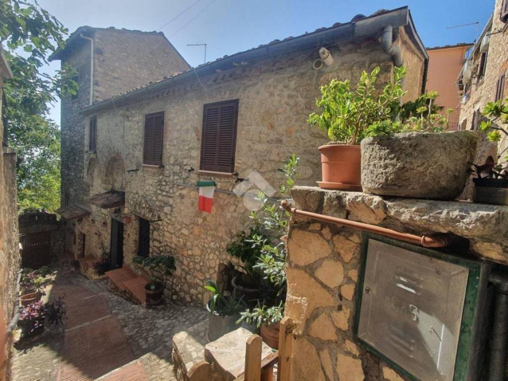 Appartamento a Veroli in Via Castel Briccoli, 11 - Foto 5