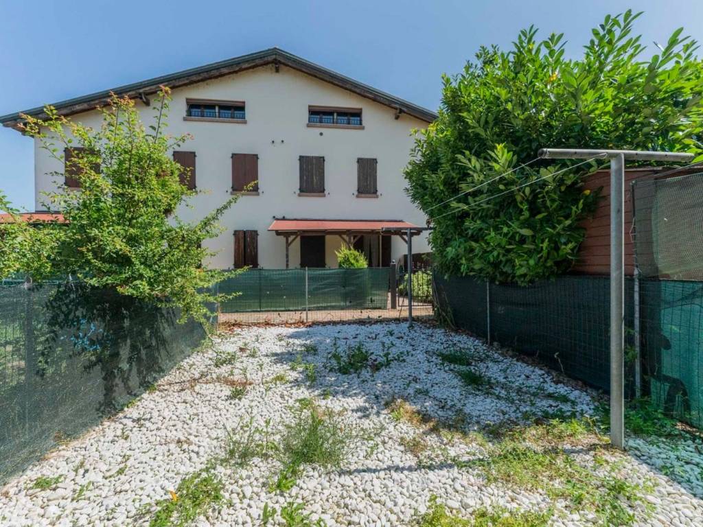 Villetta a schiera a Ferrara in Via Pontisette - Foto 5