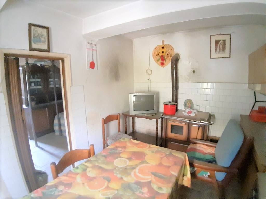 Casa indipendente a Montevarchi in Via del Frantoio - Foto 2