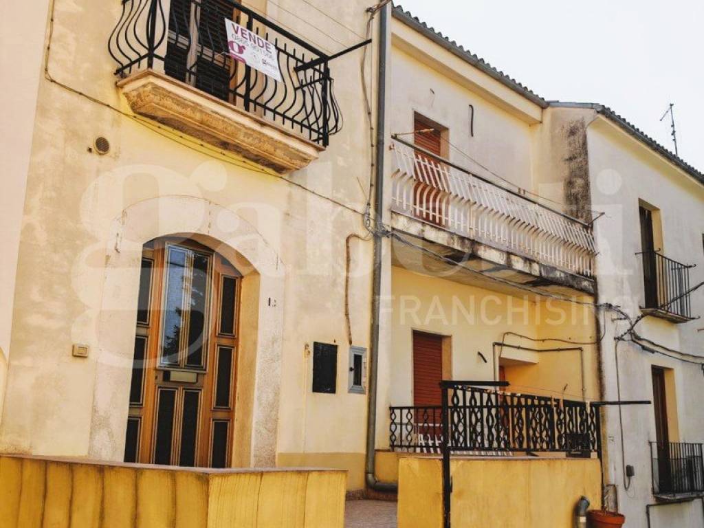 Casa indipendente a Venafro in Piazza Guglielmo Marconi, s/n - Foto 3