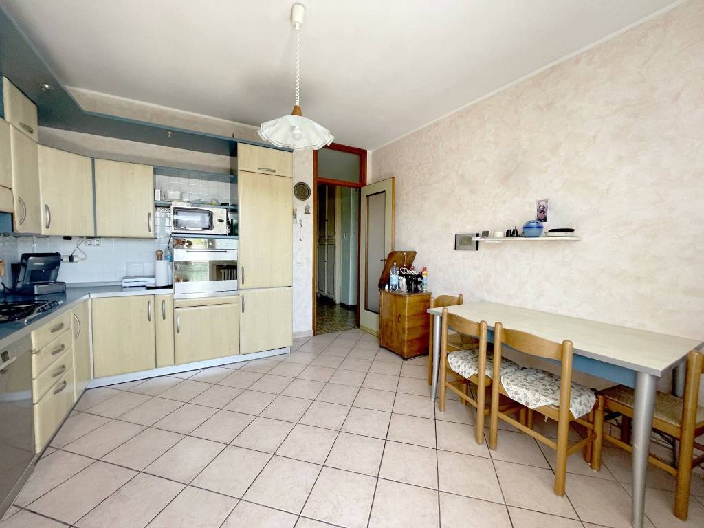 Appartamento a Riccione in Viale Castrocaro - Foto 3