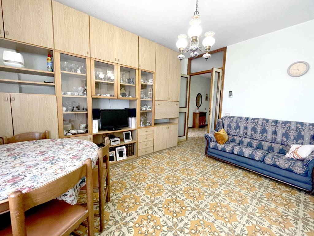 Appartamento a Riccione in Viale Castrocaro - Foto 5