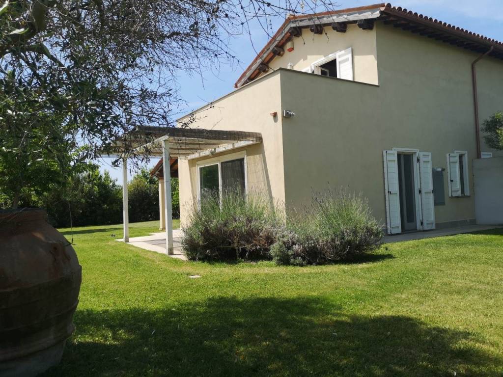 Villa a Montalto di castro - Foto 3