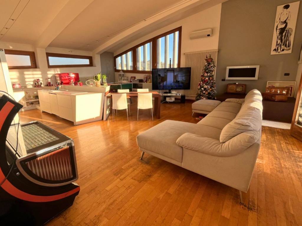 Attico / mansarda a Vicenza in Viale Verona - Foto 4