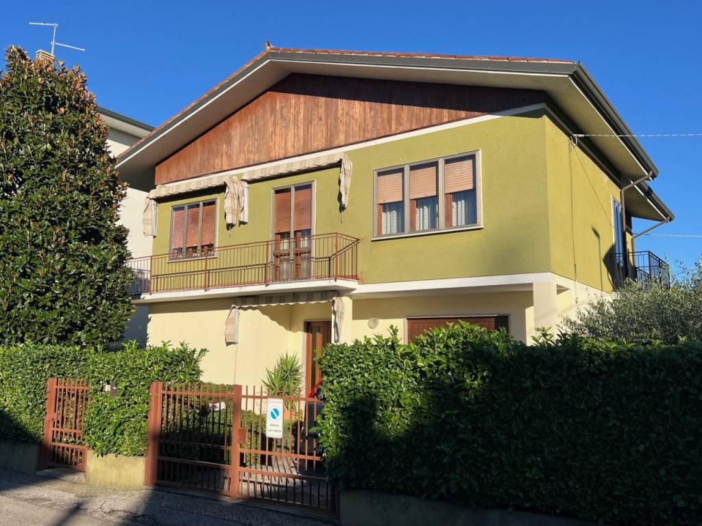 Casa indipendente a Lonigo in VIA VENEZIA, 3 - Foto 4