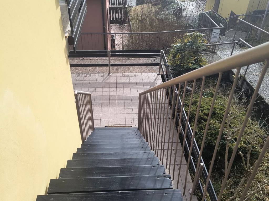 Appartamento a Tonezza del cimone in Via Contrò Fontana 27 - Foto 4