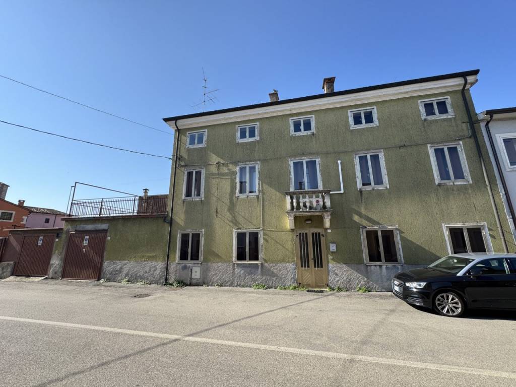 Casa indipendente a Lonigo in Via Preolin 2 - Foto 2